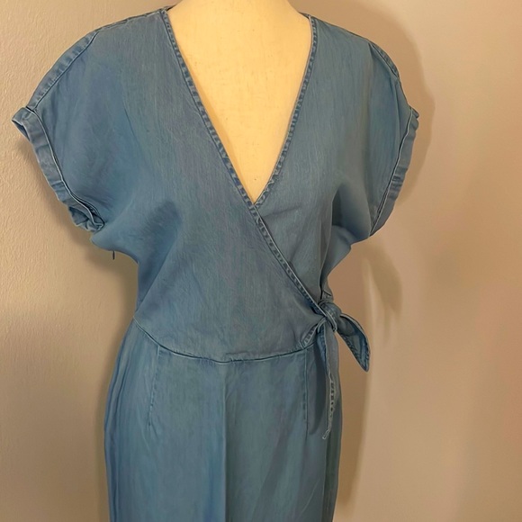 Vero Moda Chambray Dress Small - Picture 2 of 7